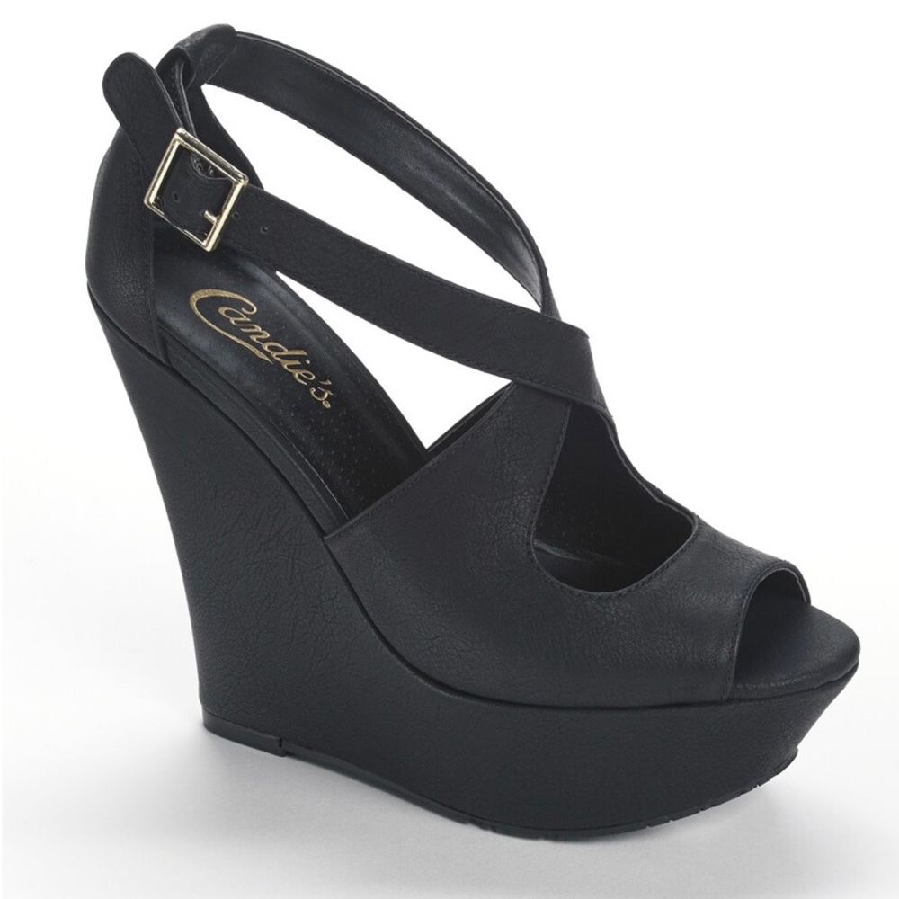 Candie’s Peep Toe Platform Wedge